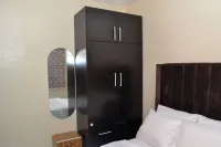 Experience elegant  and comfort in our 2-Bedroom Apartment. Hotels in Agege