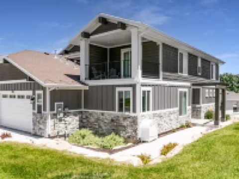 Spacious - Midway Getaway -Majestic Views  4 Bd  4.5 Bath Near Park City Resorts ミッドウェイのホテル