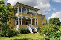 Högebo - living between forest and lake Hotels in 