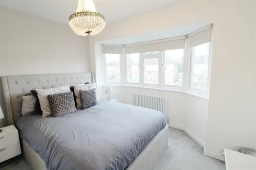 Beautiful 3 Bedroom Home With Parking and Fitness Equipment