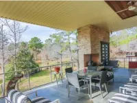 2 Kings | Chapel | Jet Tub | Elevator | DT 12 mins 馬歇爾酒店