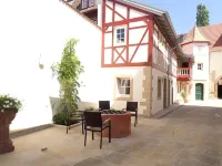 Studio apartment "Kapellenberg" in the old winery Hotels in Großkarlbach
