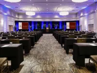 DoubleTree by Hilton Jacksonville Riverfront Hotels near Union Station