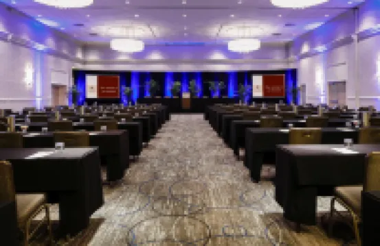 DoubleTree by Hilton Jacksonville Riverfront