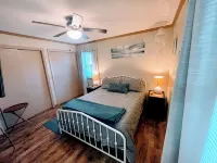 3bedroom house in Wanchese OBX. Animal Friendly, Only a short ride to the beach. Hotels in Wanchese