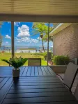 Spacious 5-bedroom Lakefront Family Retreat -Lake Placid