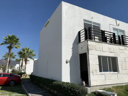 House with the best views, near Tepoztlán!