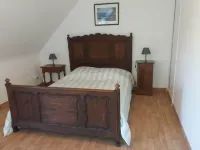 Guidel, house for 8 people, near the sea, very quiet residential area Hotels in Guidel