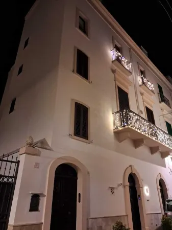 GRELIU 1860 how to live elegantly in your own home short lease