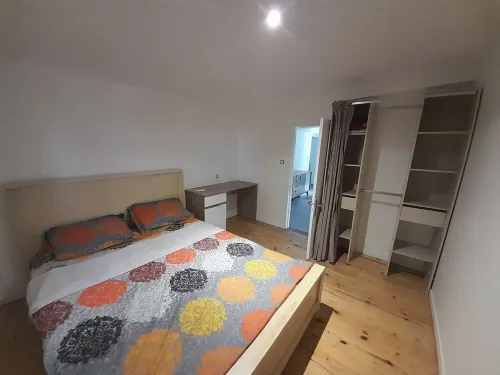 T4 à 3min à Pied du Lagon