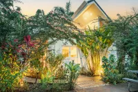 Ocean Gardens: Private Retreat, Private Pool & BBQ Hotels in Esterillos Oeste