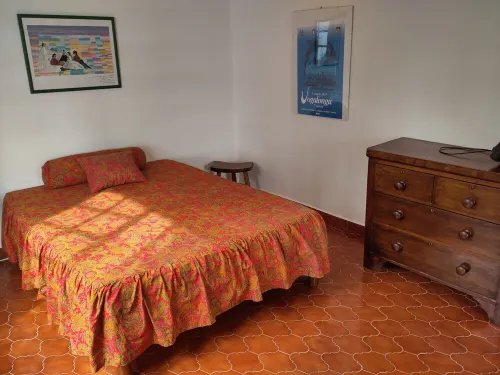 Waterfront house with sumptuous view Hotels in Cargèse