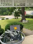 Charming 2-Bedroom Apartment on 2nd Floor in Millbrook NY, Right in the Village