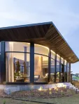 Cliff Top Beach House Hotels in Wonthaggi