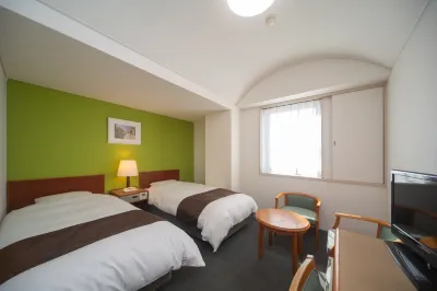 Hyper Inn Kanonji Ekimae Hotels in 