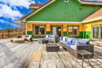 Yosemite & Bass Lake 6 bedrooms, sleeps 18 - Coarsegold Villa Hotels in Coarsegold