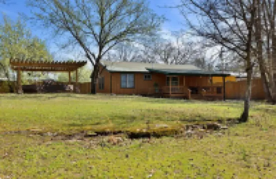 Nature Retreat Near White River