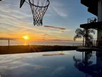 Bohold Mayacabac.  Free Airport Shuttle and  Breakfast!