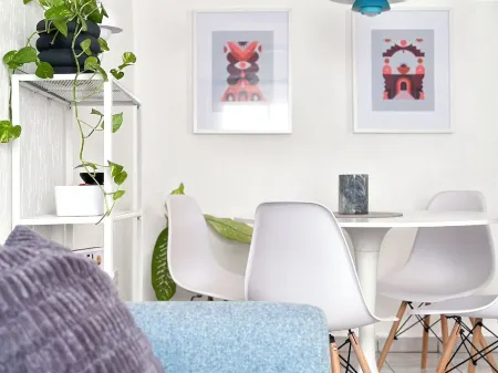 Tenth House! Close to airport and expressways to Consulate & Government Center.