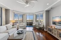 Beachfront Infinity Pool and Ocean Views - Gorgeous Coastal Retreat