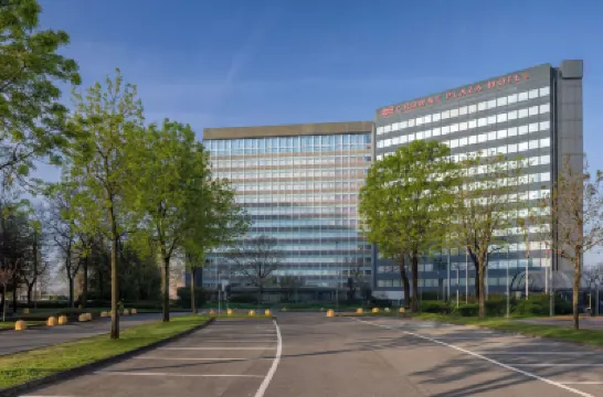Crowne Plaza MILAN - LINATE by IHG Hotels near Milan Rogoredo - Train Station