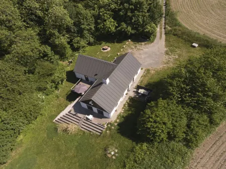 "Agir" - 200m from the sea