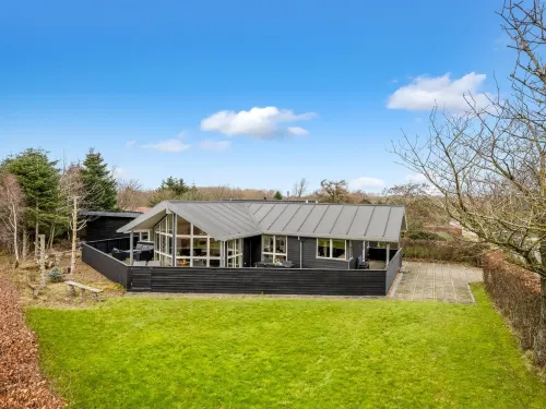 "Carlie" - 250m to the Fjord