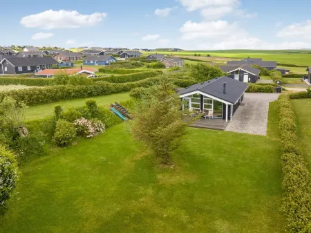 "Tanna" - 330m to the Fjord