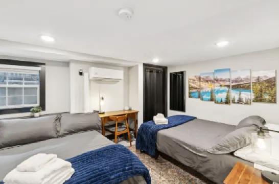 Spacious, Historic 4Br Logan Circle Townhome Hotels in 