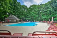 Wintergreen Resort Vacation Rental w/ Balcony! - balcony