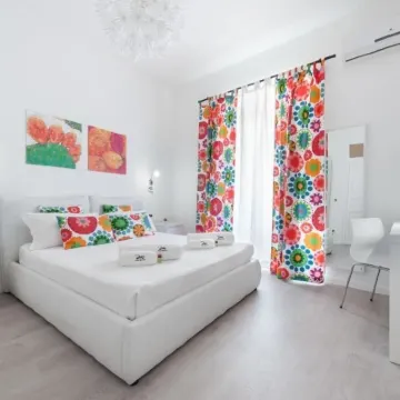 Room & Breakfast Zero Hotels near Palermo Centrale Railway Station