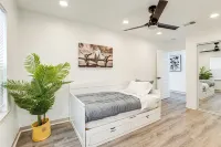 Walk to Crab Cove Beach: Alameda Home w/ Game Room Hotels near Alameda Free Library