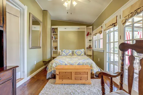 Large Deck: Luxe 6-acre Retreat in Dahlonega! - 3-Star