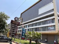 Samdariya Gold Hotel, Rewa Các khách sạn ở Rewa