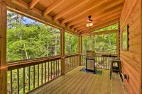 Custom Mtn Cabin by Hiking/Motorcycle Routes! - 주차장