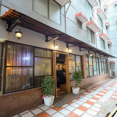 Metro Plaza Hotel by Rak Rooms, Mangaluru