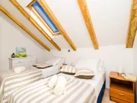 Apartments Knego - Two Bedroom Apartment with Balcony and Sea View Hotels in Mlini