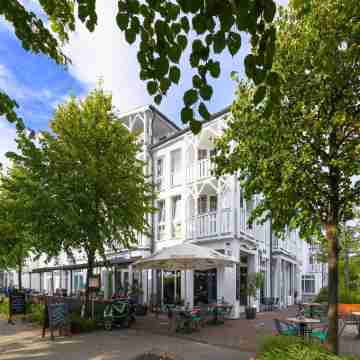 Comforts Near Seaside Charm Others