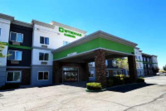 Wyndham Garden Lancaster CA