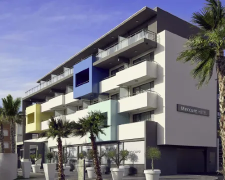 Hôtel Mercure Golf Cap d'Agde エローのホテル