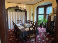 The Vine Bed & Breakfast, LLC - بيت ضيافة