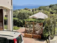 Apartment in Capoliveri with garden