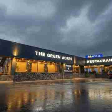FabHotel Green Acres Hotel Exterior
