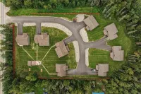 Stoneridge Place Cottage #2 - Vacation or Executive Retreat 2BR 2BA Garage!