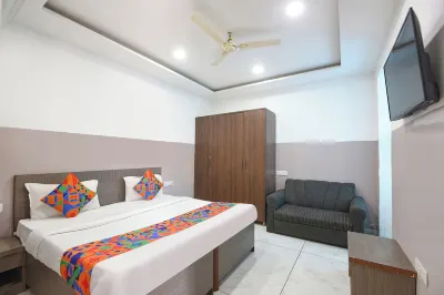 FabHotel Shagun and Banquets Hotels in Rohini