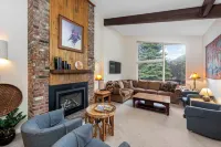 크리스티아니아 콘도, 코랄트리 레지던스 컬렉션