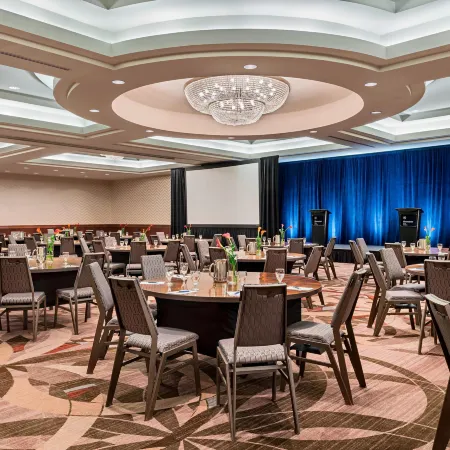 Sheraton Suites Calgary Eau Claire