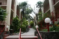 Hotel on the Cay Hotel a 