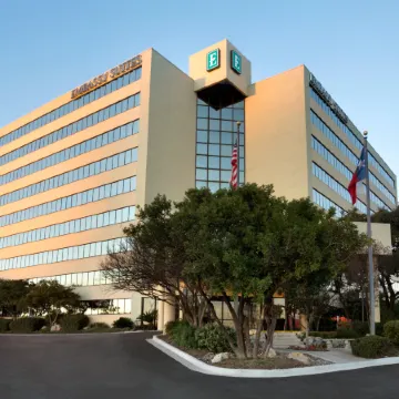 Embassy Suites by Hilton San Antonio Airport