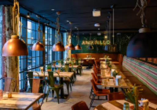 維卡提布里克索克斯酒店